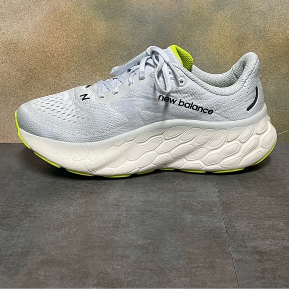 New Balance Fresh Foam More V4 WMORCR4 Light Blue Women's Running Shoes Size 9B - Picture 11 of 16